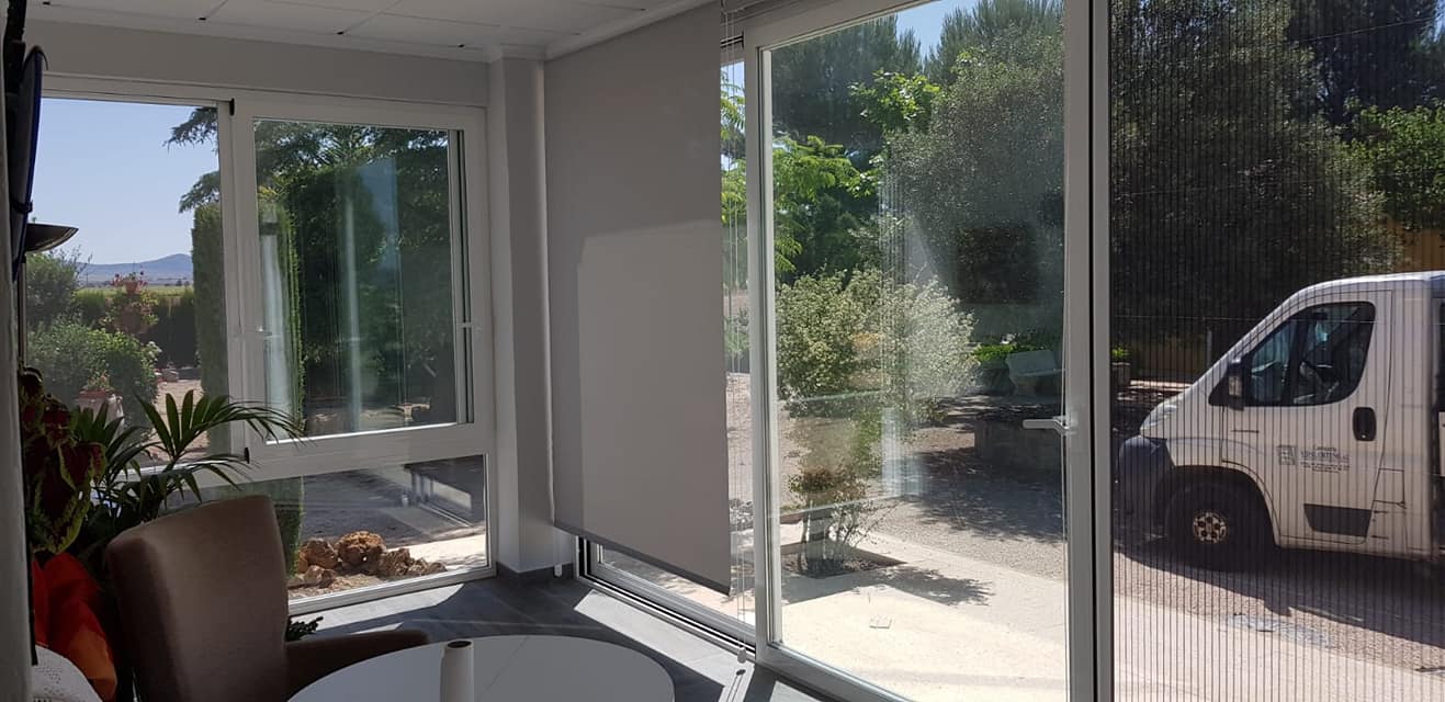 Cierre de marquesina